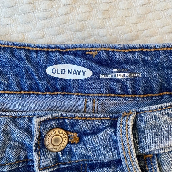 High-rise button fly cuffed denim shorts by Old Navy Size 2 - Picture 7 of 8